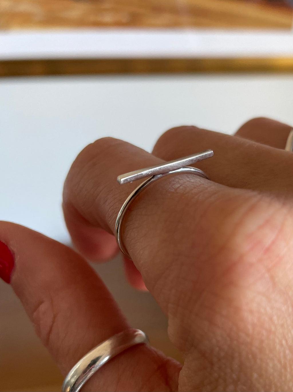 Straight Edge Ring
