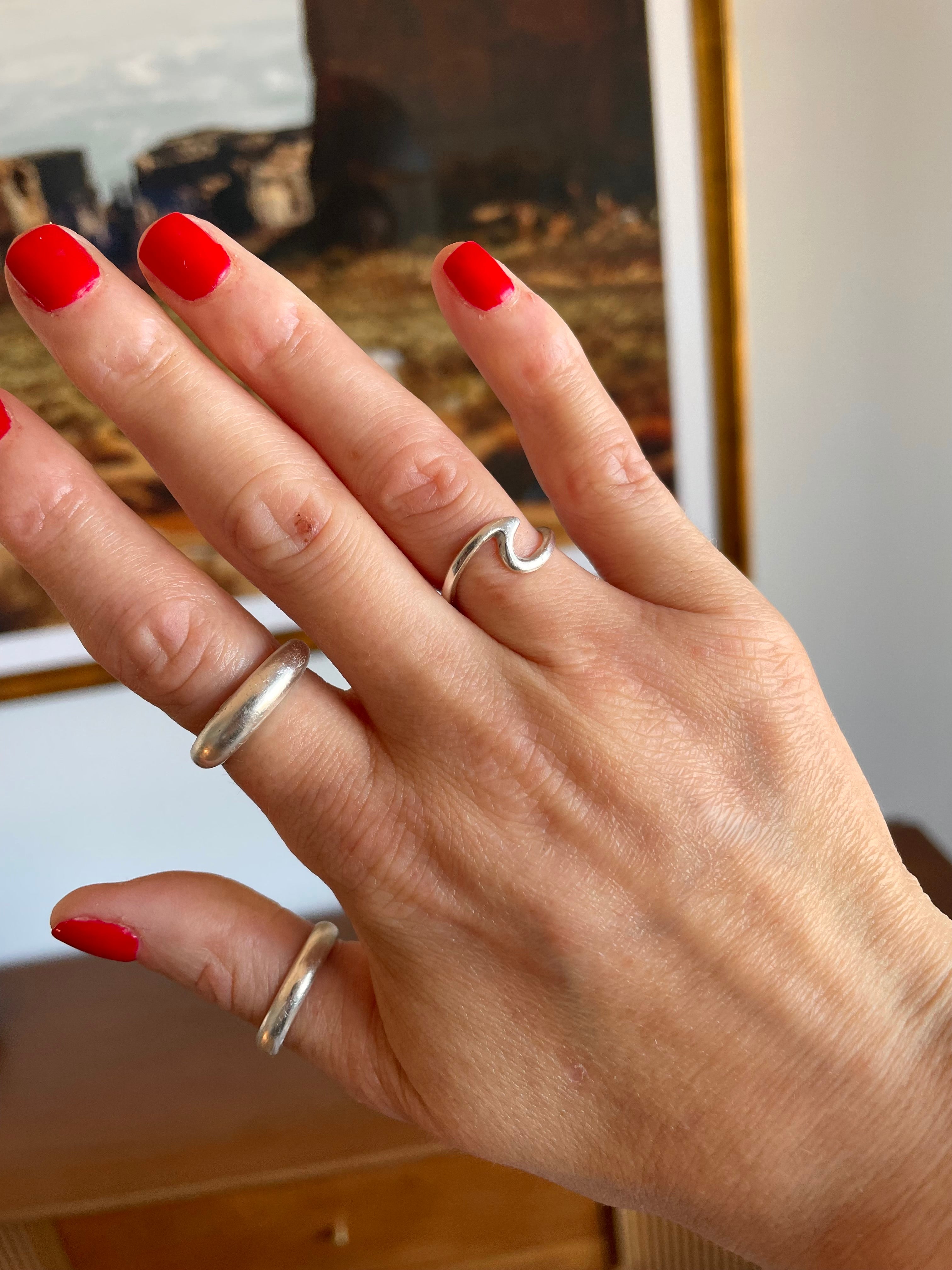 The Pull of the Tide Ring