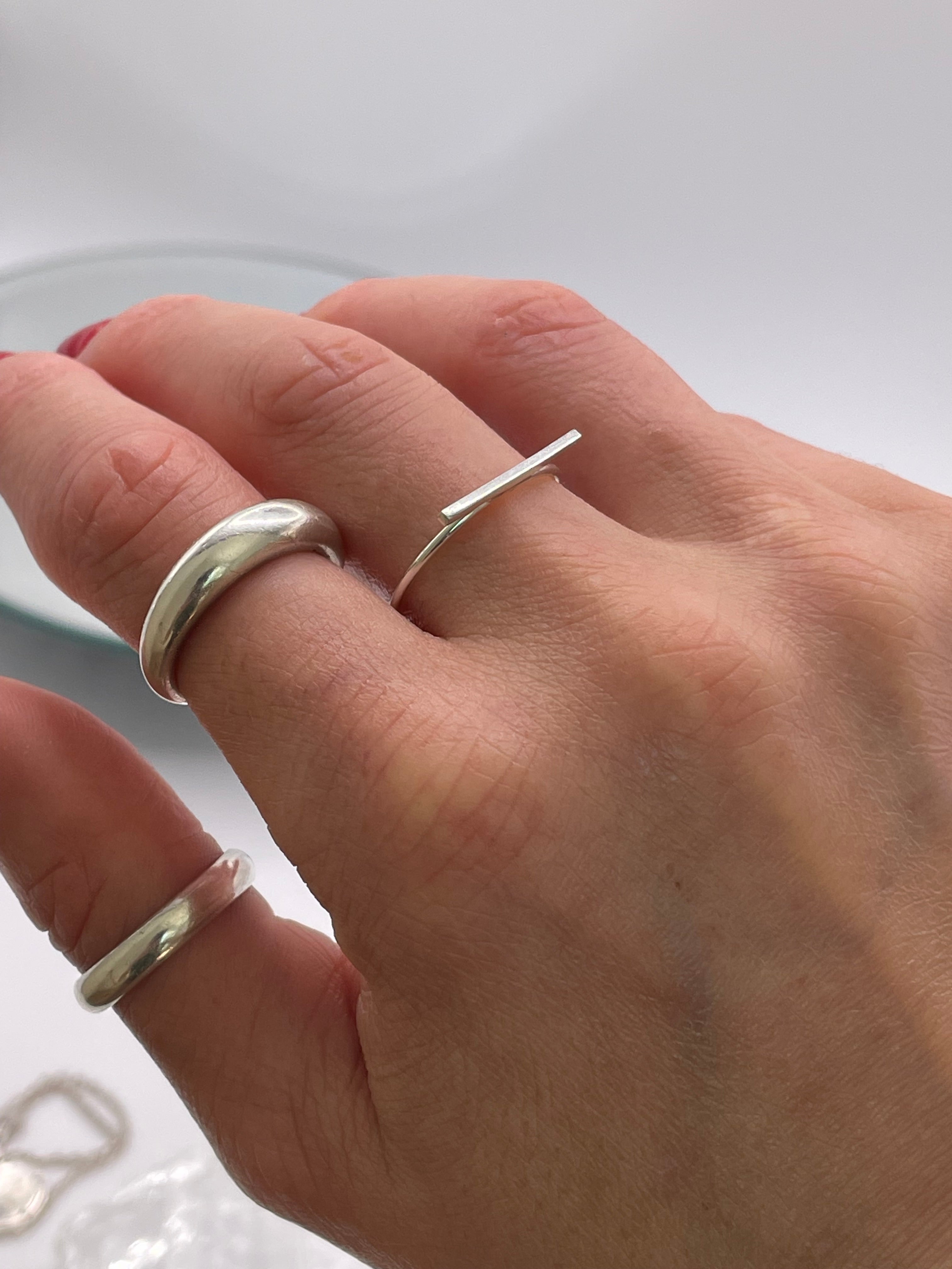 Straight Edge Ring