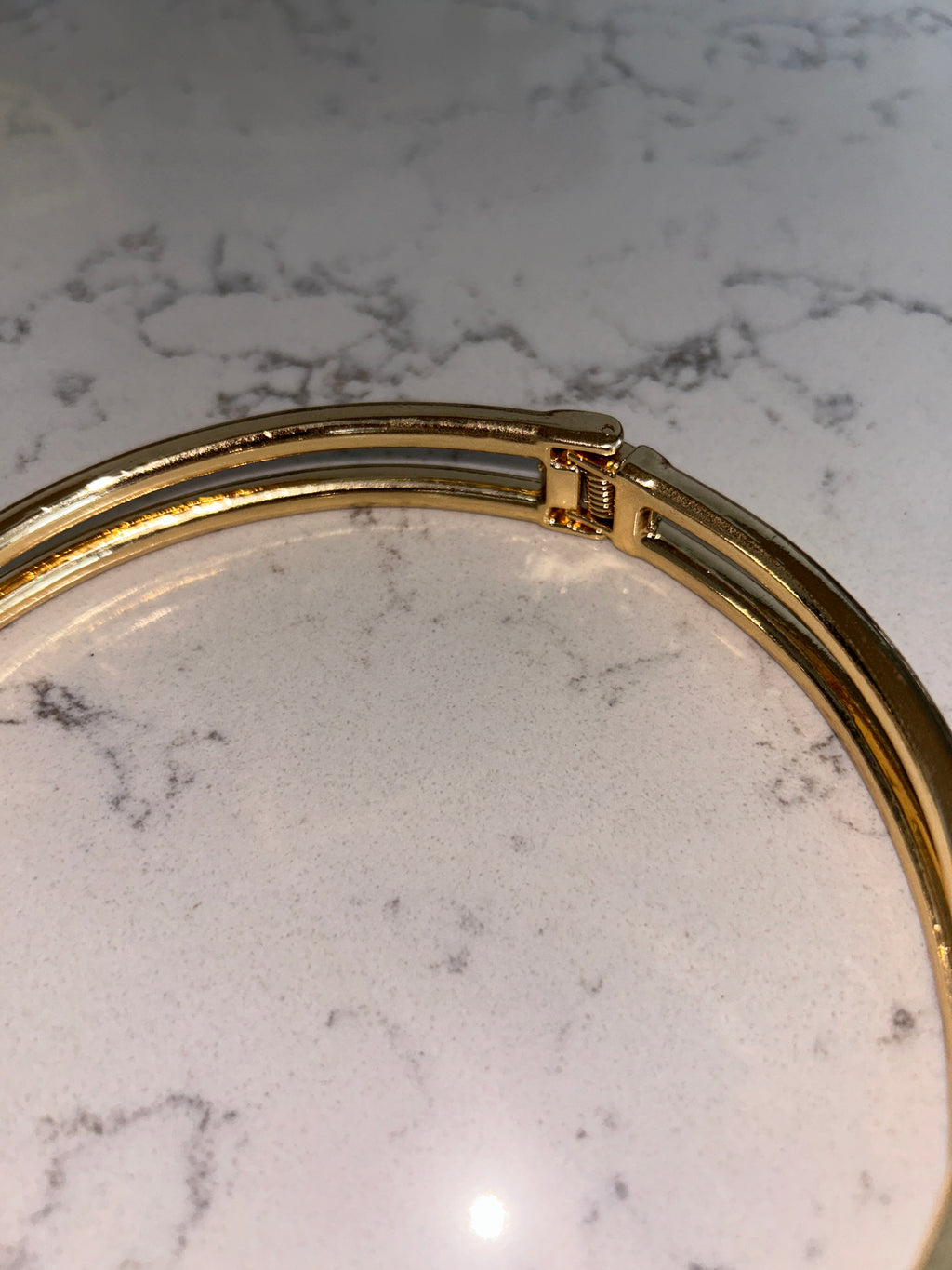 Gold-Tone Collar Necklace Sculptural Hinge Design