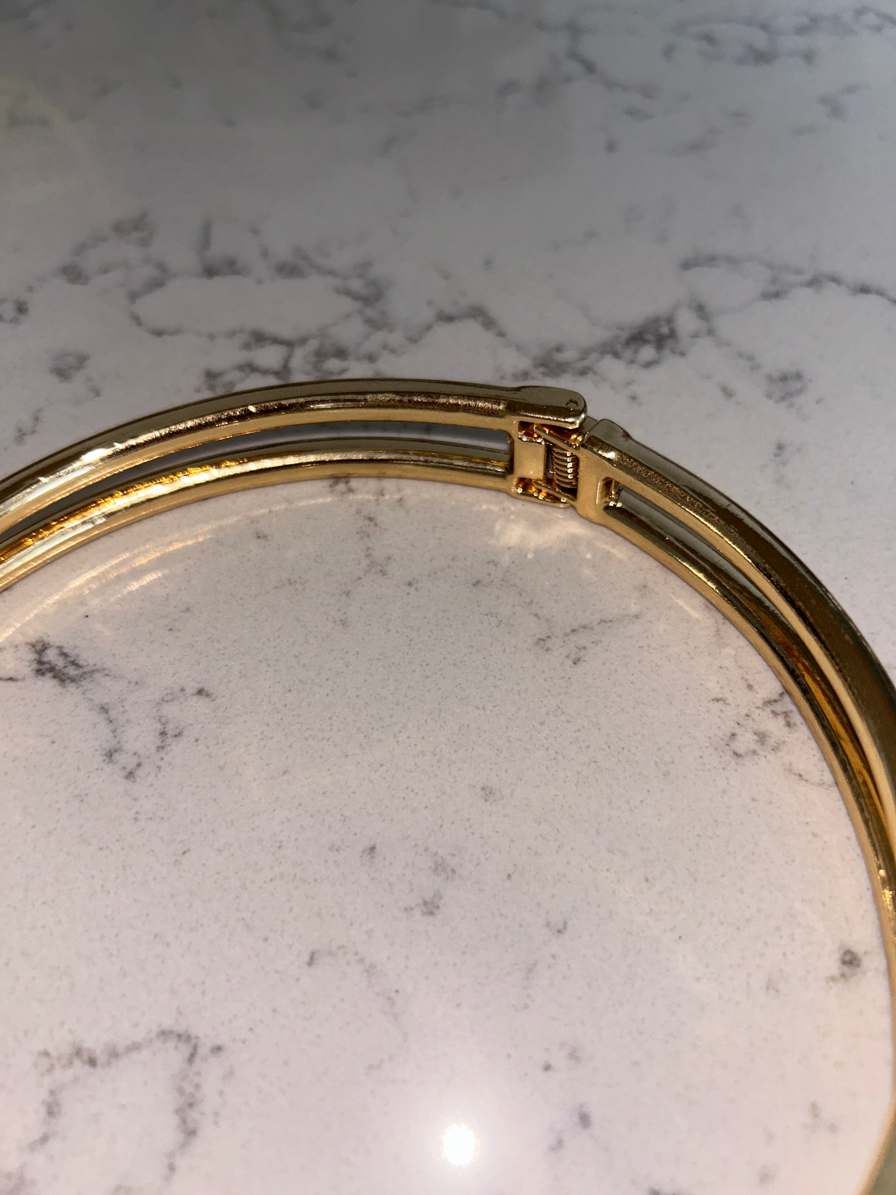 Gold-Tone Collar Necklace Sculptural Hinge Design
