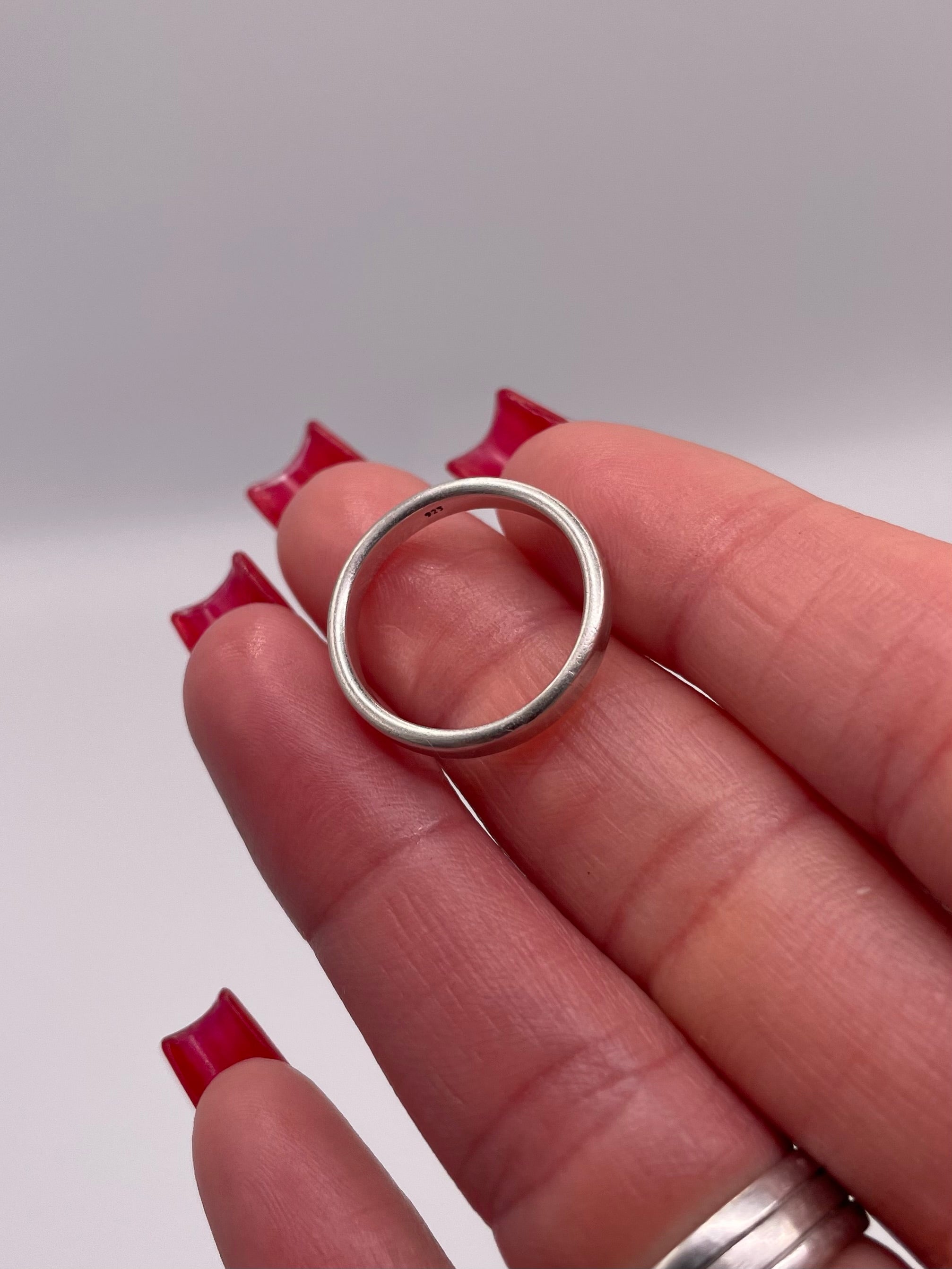 Sterling Silver Squared Edge Minimal Band Ring