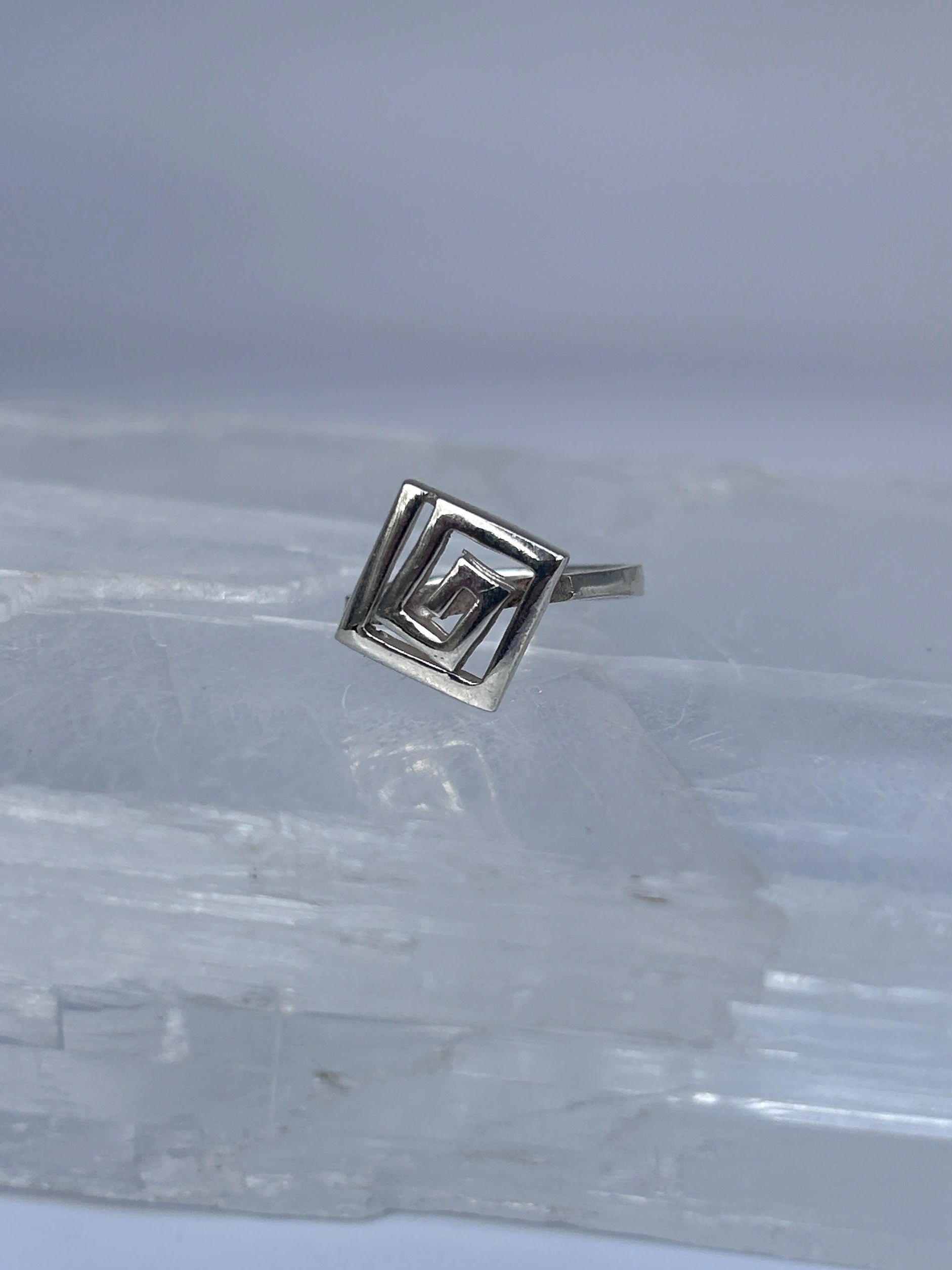 Little Miss Hypnotist Ring