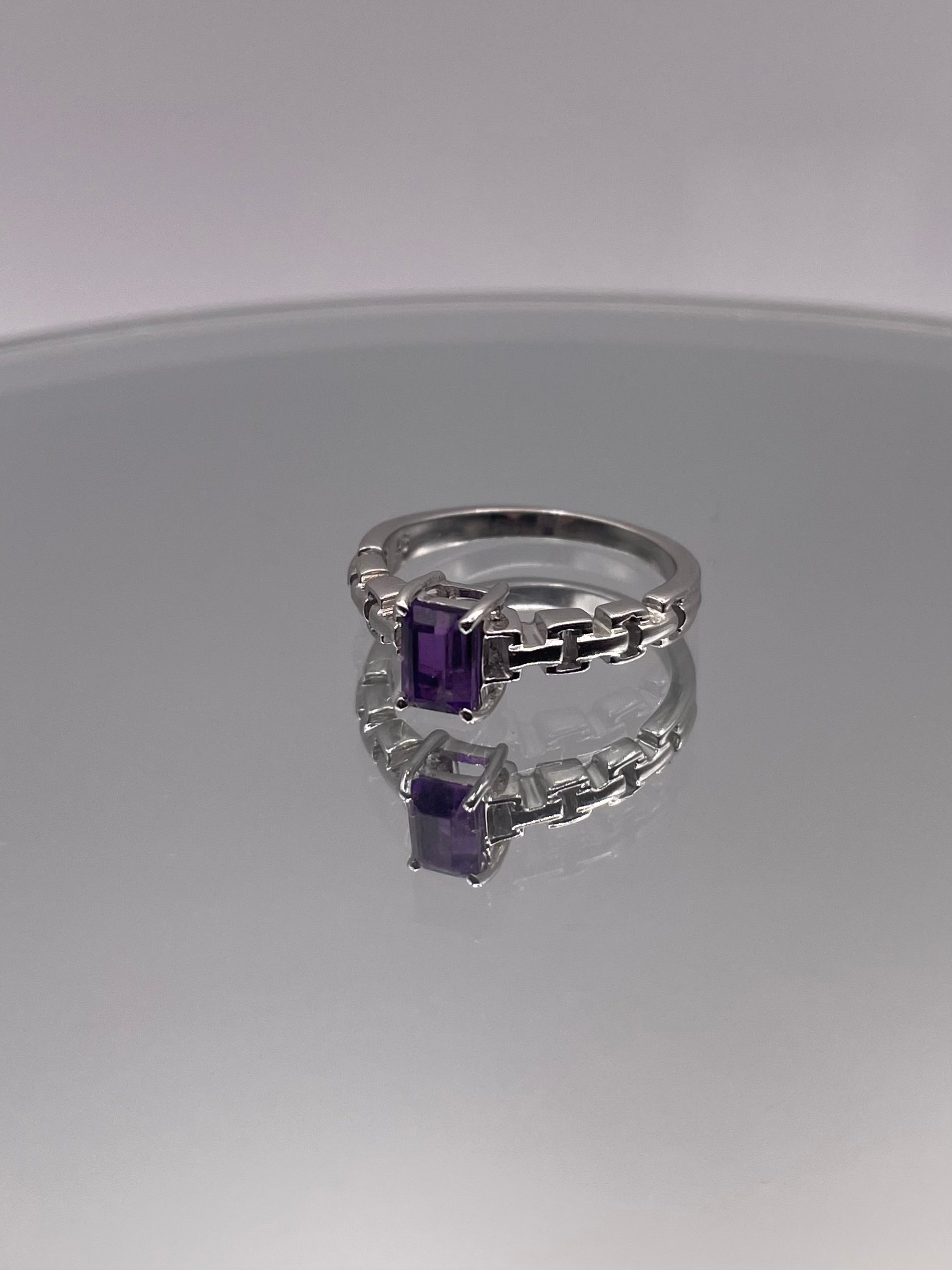 Sterling Silver Amethyst Chain Link Ring