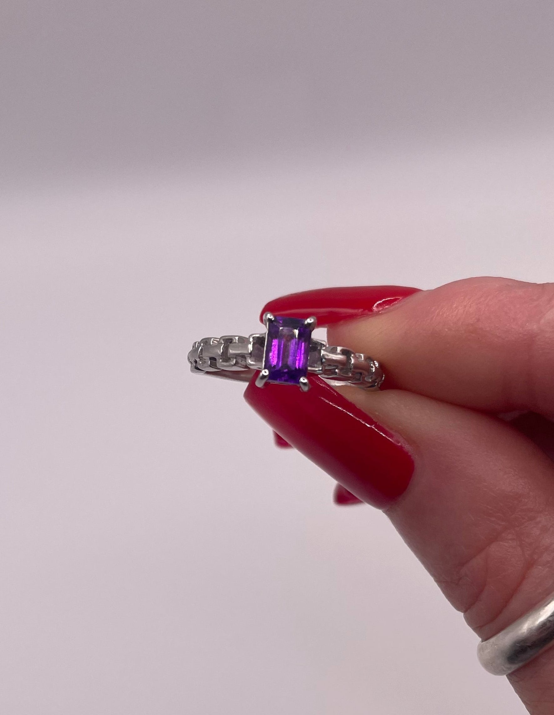 Sterling Silver Amethyst Chain Link Ring