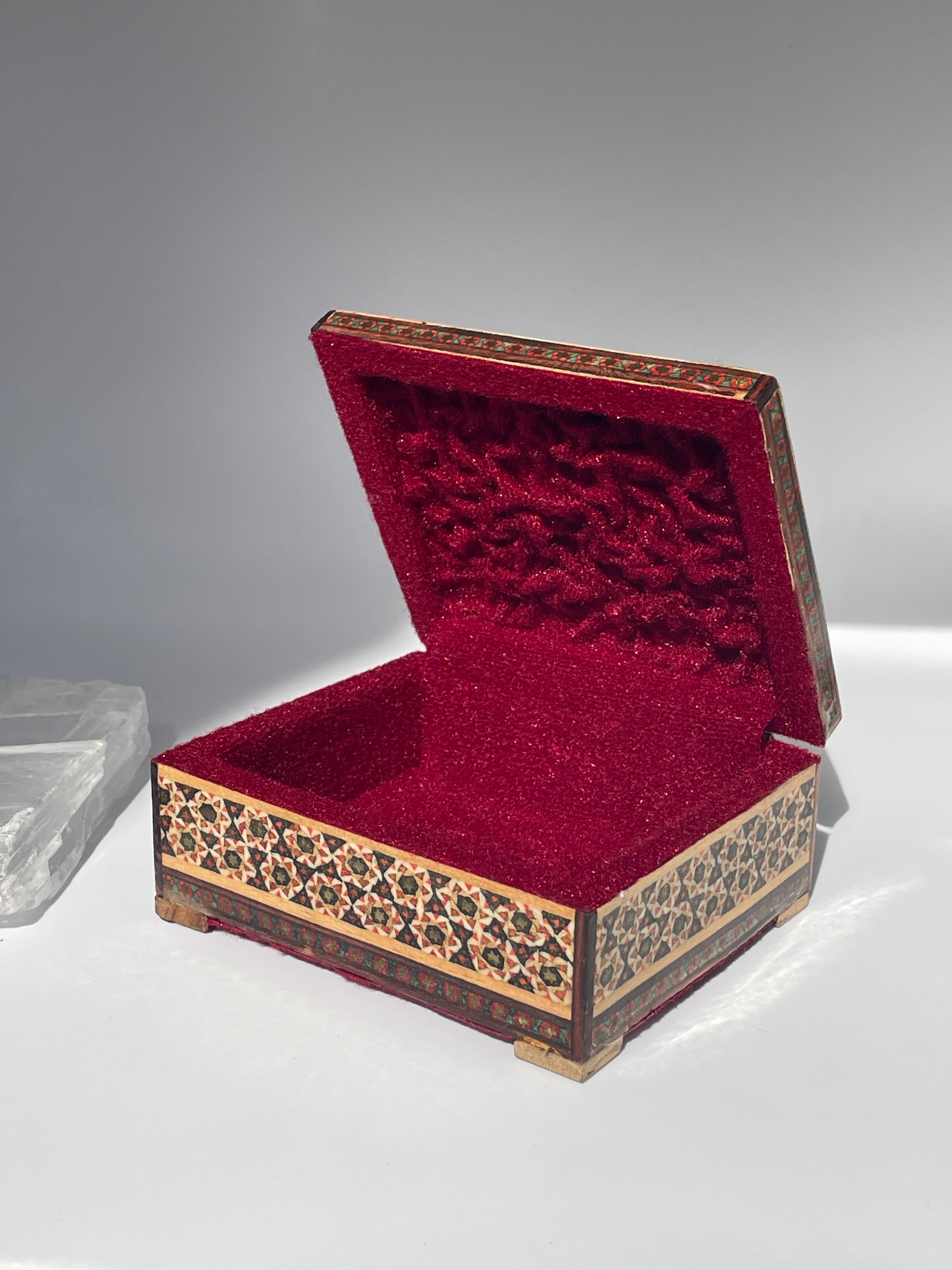 Mother of Pearl Geometric Star Inlay Jewelry Box
