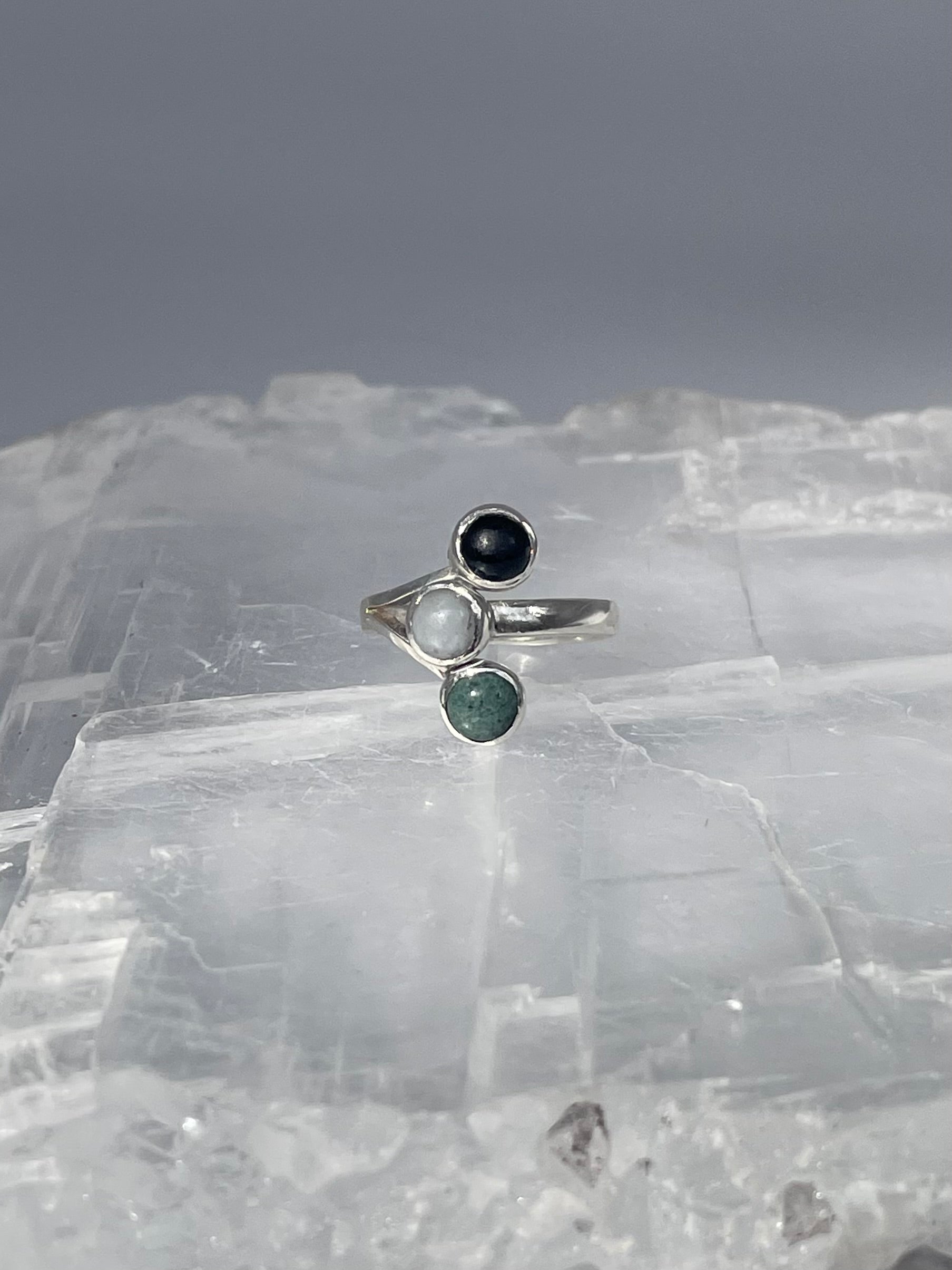Trio Ring